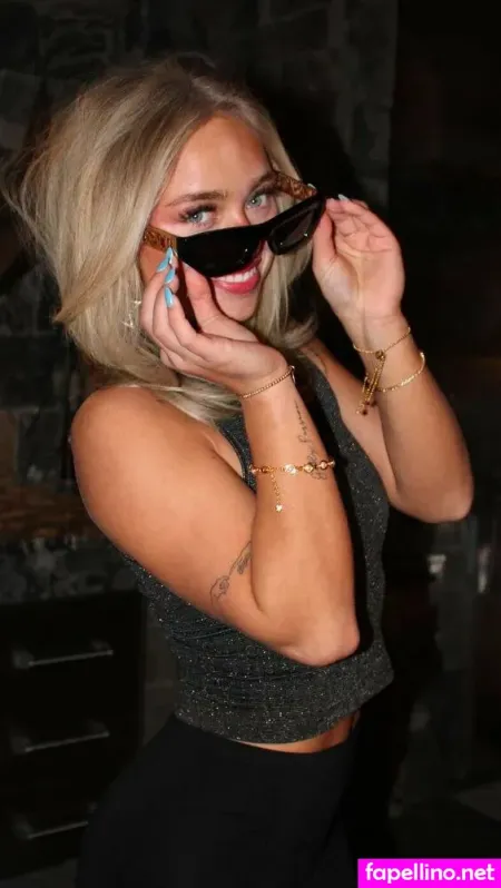 Darianrhodess OnlyFans Thumbnail #iUqZUxzz28