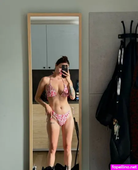Darina Cat 3 OnlyFans Thumbnail #MGExFE3o0X