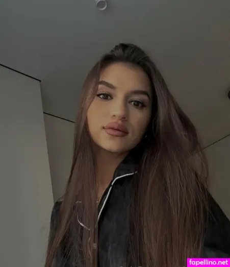 Darina Dari OnlyFans Thumbnail #1km3OAvzhC