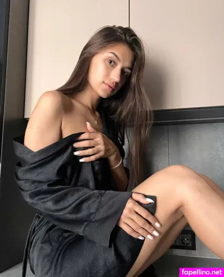 Darina Dari OnlyFans Thumbnail #DRMTWRQFZ9