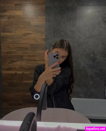 Darina Dari OnlyFans Thumbnail #RMQB6uFcQz