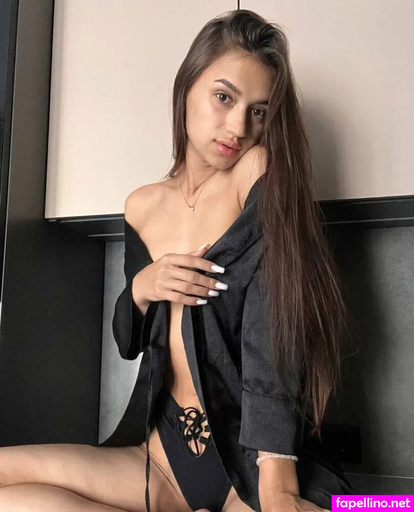 darina_dari, darinadari_ Nude Leaked OnlyFans Photo #vo4kLzD1t2