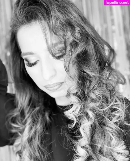 Darina Rey OnlyFans Thumbnail #yNboXEGI4J