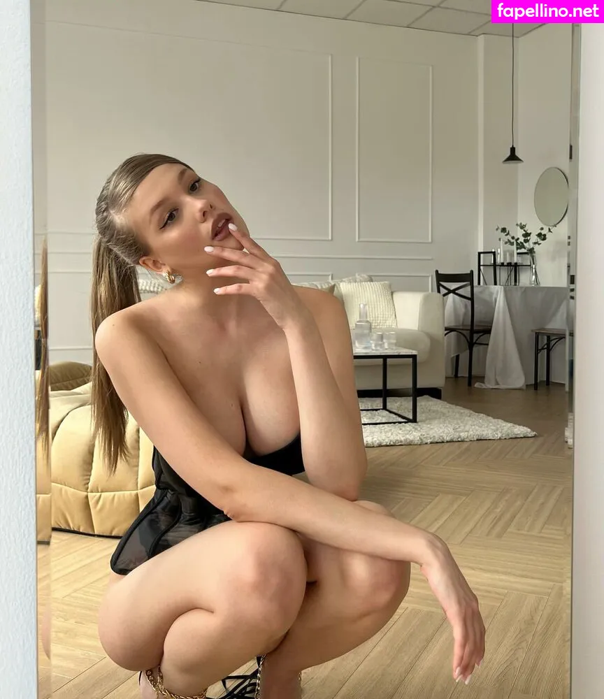 darilate, darina_cat Nude Leaked OnlyFans Photo #2Tn1boVsyP