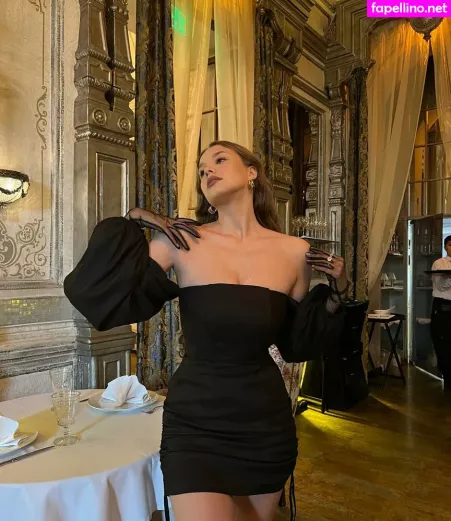 Darina OnlyFans Thumbnail #OwOBbU3Uyk