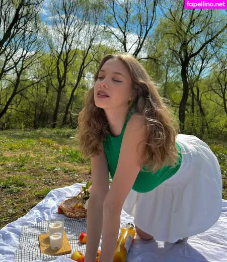 Darina OnlyFans Thumbnail #xLw76eyd9s