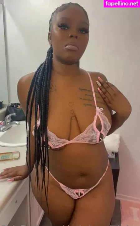 Darkchocolatekaay OnlyFans Thumbnail #Scn0jLrNB3