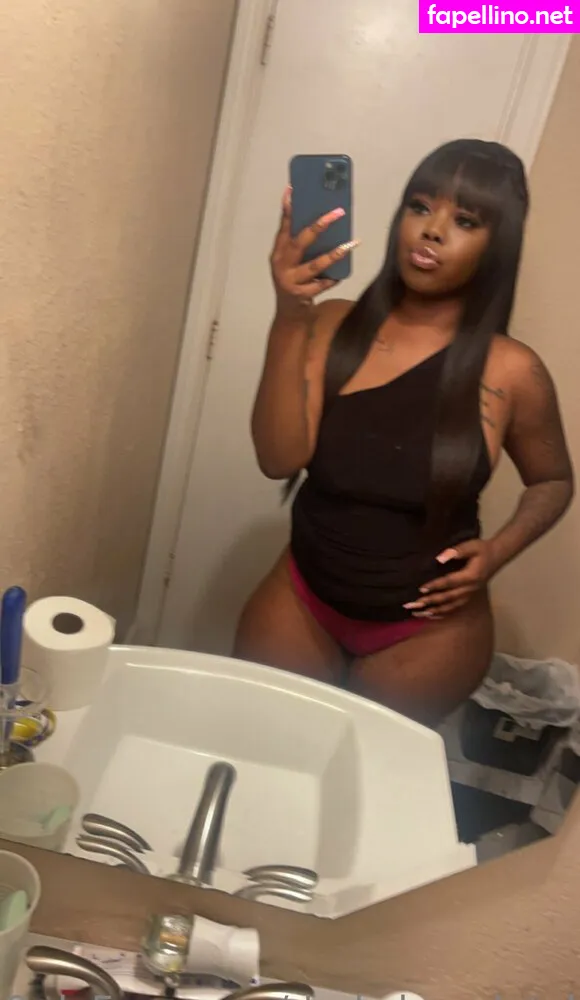 darkchocolatekaay, darkchocollatte Nude Leaked OnlyFans Photo #X9RPW3Xs00