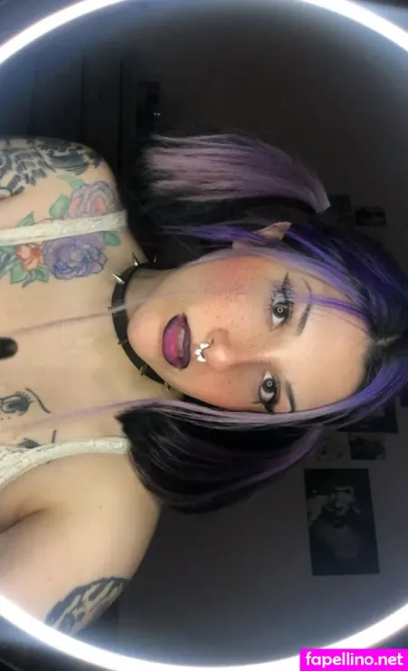 Darkdeepviolet OnlyFans Thumbnail #p7oWGsh5Ek