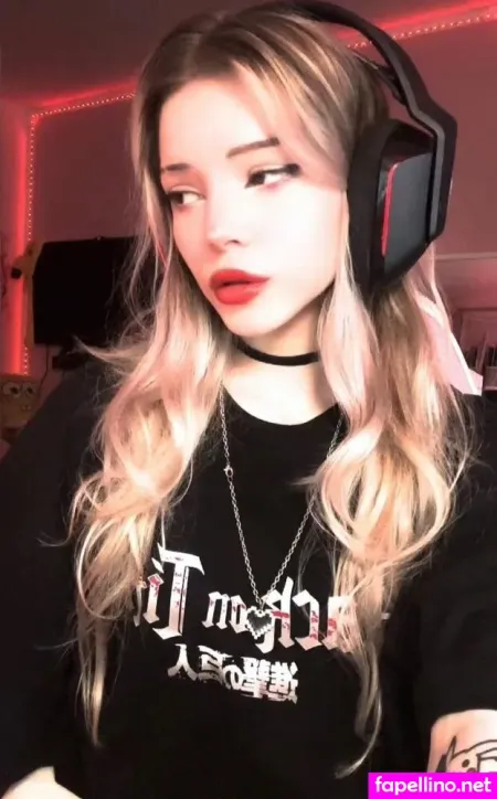 Darkredsakura OnlyFans Thumbnail #5Q2a8i0fLF