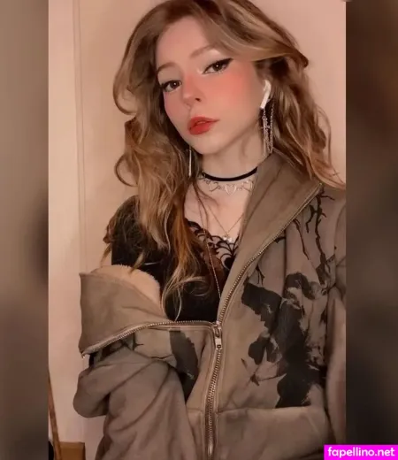 Darkredsakura OnlyFans Thumbnail #ol5MNSdAqw