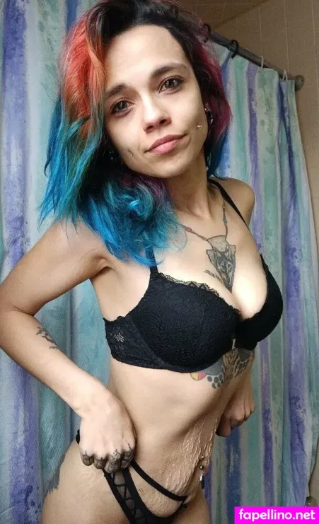 Darkroselatina OnlyFans Thumbnail #SF6dD4f50l