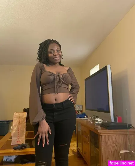 Darkskincutie99 OnlyFans Thumbnail #13uEKgUWCW