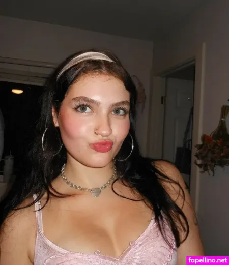 Darla Burkett OnlyFans Thumbnail #ZdPIts0AiY