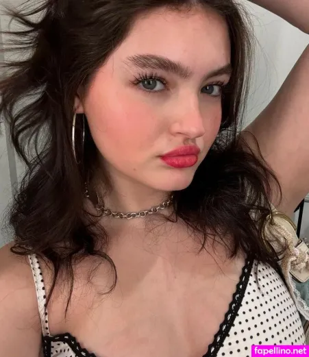 Darla Burkett OnlyFans Thumbnail #vCrHrVgkDo