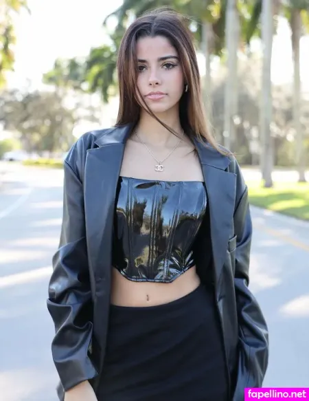 Darla Claire 4 OnlyFans Thumbnail #xcMYWdHIAl