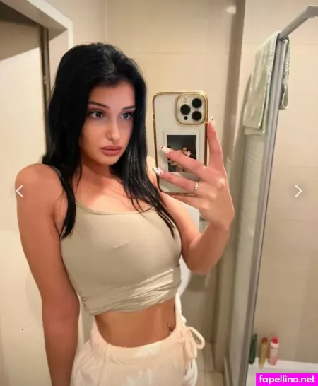 Darline Vivian 1 OnlyFans Thumbnail #umwYeRnHOM