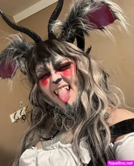 Darlingduskwood OnlyFans Thumbnail #SGl7XNdhIr