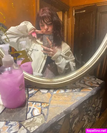 Darlingmari3 OnlyFans Thumbnail #8ni8FhIT8p