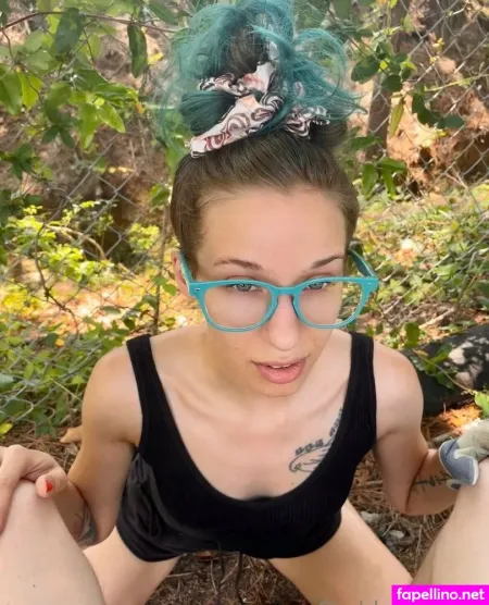 Darlingshea OnlyFans Thumbnail #5fXaGkEux7