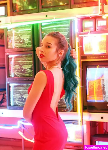 Darlingshea OnlyFans Thumbnail #8jtVtfxDXr