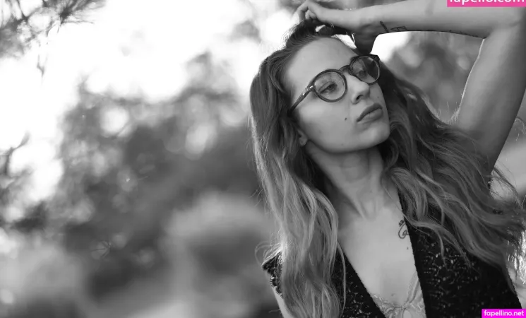 Darlingshea OnlyFans Thumbnail #GmW39x7cnq