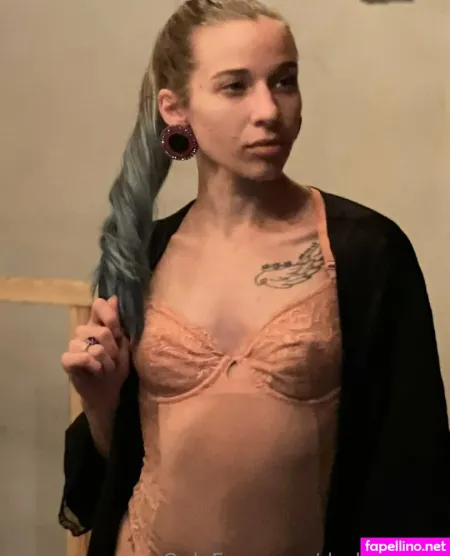 Darlingshea OnlyFans Thumbnail #OhFcbgZ1Sv