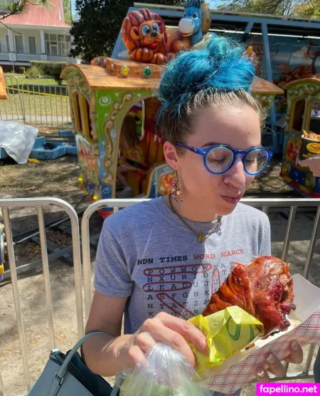 Darlingshea OnlyFans Thumbnail #go0WC9eI8N