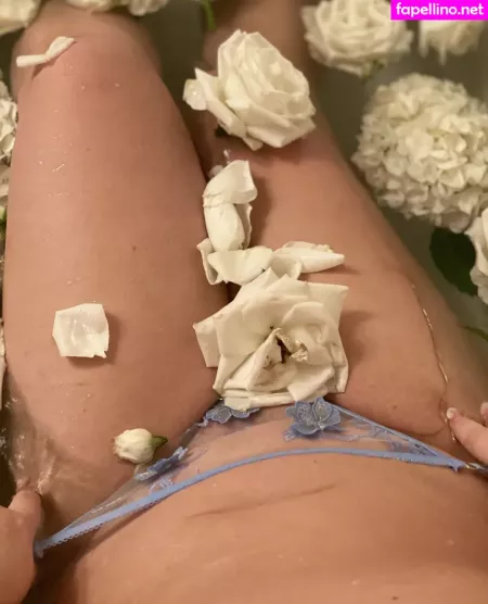 Darlingxxxjones OnlyFans Thumbnail #4RJgRCyDDj
