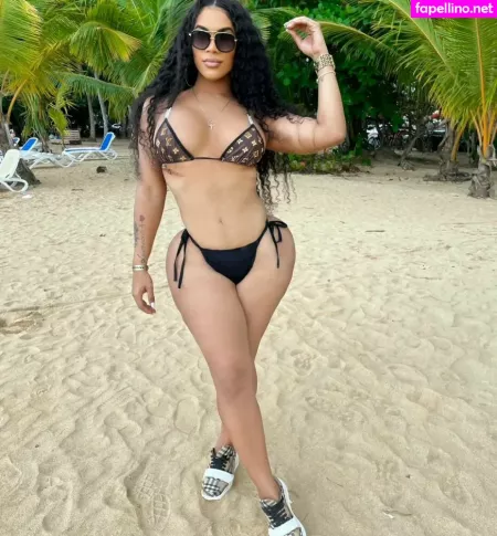 Darlyn Castillo OnlyFans Thumbnail #uTfmU92JTz