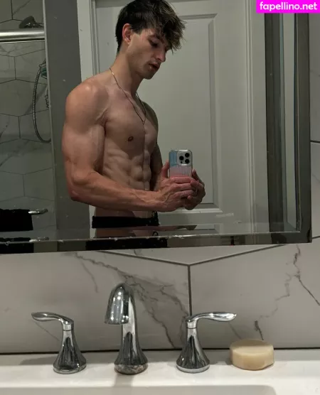 Darrelljones OnlyFans Thumbnail #laubY3GO93