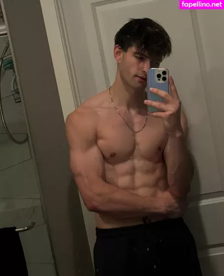 Darrelljones OnlyFans Thumbnail #mVTKyZlfUM