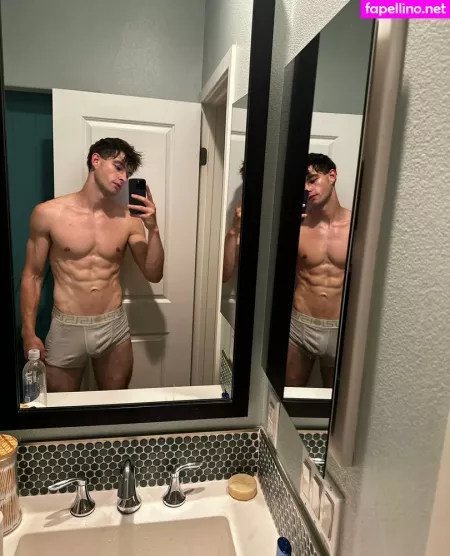 Darrelljones OnlyFans Thumbnail #pScABEQiof