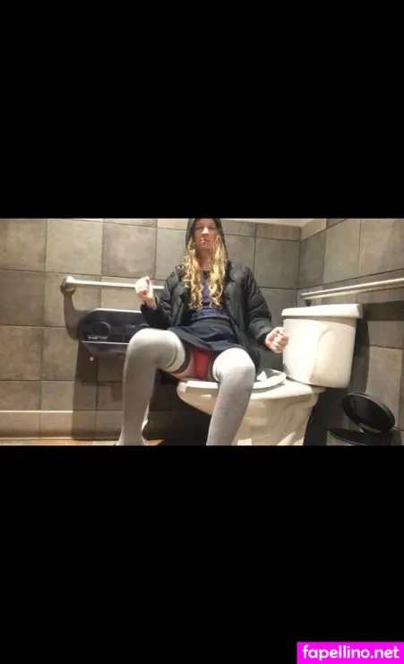 Darthdailey OnlyFans Thumbnail #tO6jQd58sm