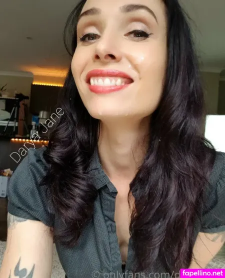 Darya Jane 2 OnlyFans Thumbnail #M8FmhsvCmE