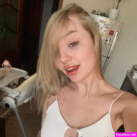 Darya Sento OnlyFans Thumbnail #tygzYszFYz