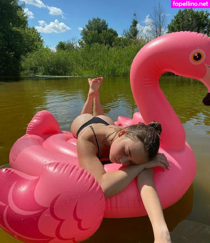 darya.xuperya, irlandasanchez Nude Leaked OnlyFans Photo #4UA8tfNJ9L