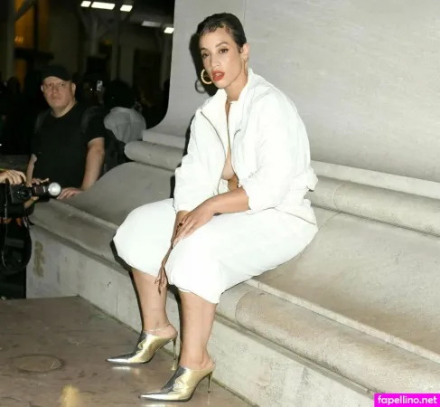 Dascha Polanco OnlyFans Thumbnail #7i9DHw4D6n