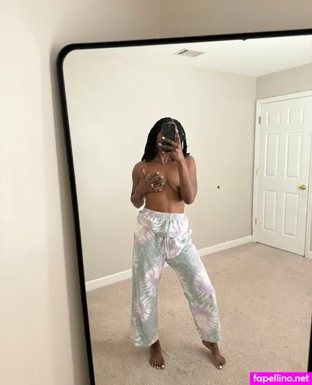 Dasecretlifeof OnlyFans Thumbnail #l2Cqa3aUj0