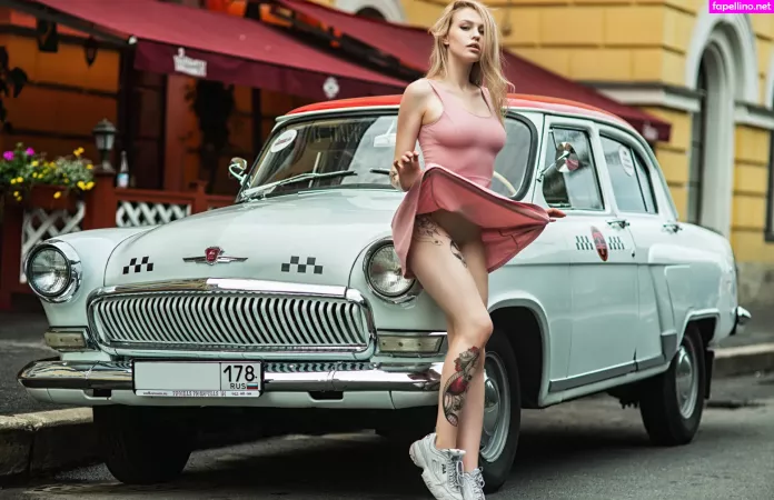 Dasha Chekanova OnlyFans Thumbnail #22qLPqOtcz