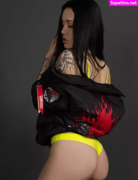 Dasha Doshik OnlyFans Thumbnail #7hatcSEaSx