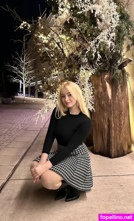 Dasha Gartman Bulebarbie OnlyFans Thumbnail #1U00NX5lhI