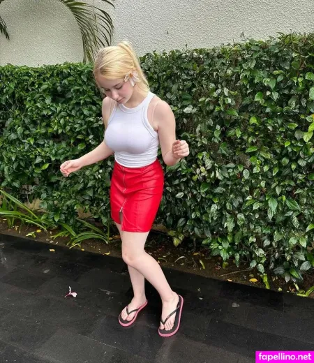 Dasha Gartman OnlyFans Thumbnail #e4cVXCmu3N