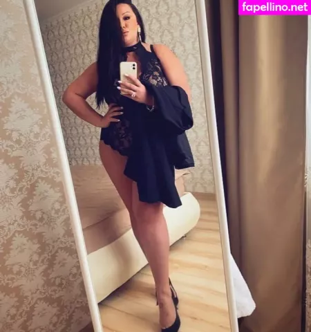 Dasha Kovalenko OnlyFans Thumbnail #WdOWwsgVTo