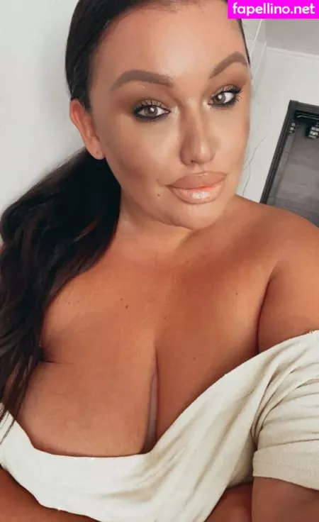 Dasha Kovalenko OnlyFans Thumbnail #jRzmtFcmWn