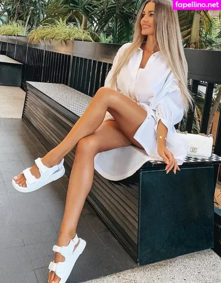 Dasha Mart OnlyFans Thumbnail #3jbwTgAtQS