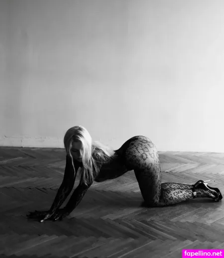 Dasha Mazay OnlyFans Thumbnail #8fDCwFFWfM