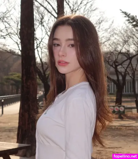 Dasha Taran 5 OnlyFans Thumbnail #noeyIOqdd7