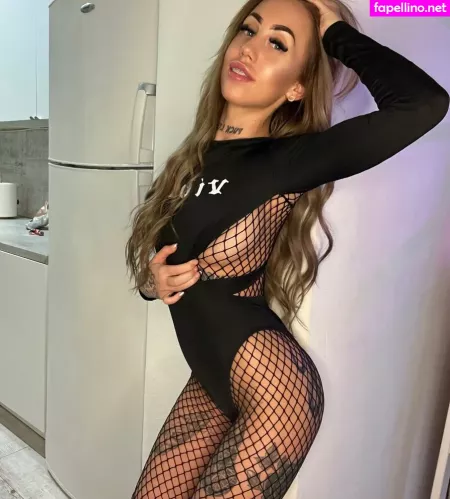 Dasha OnlyFans Thumbnail #RhOwQ2vvF8