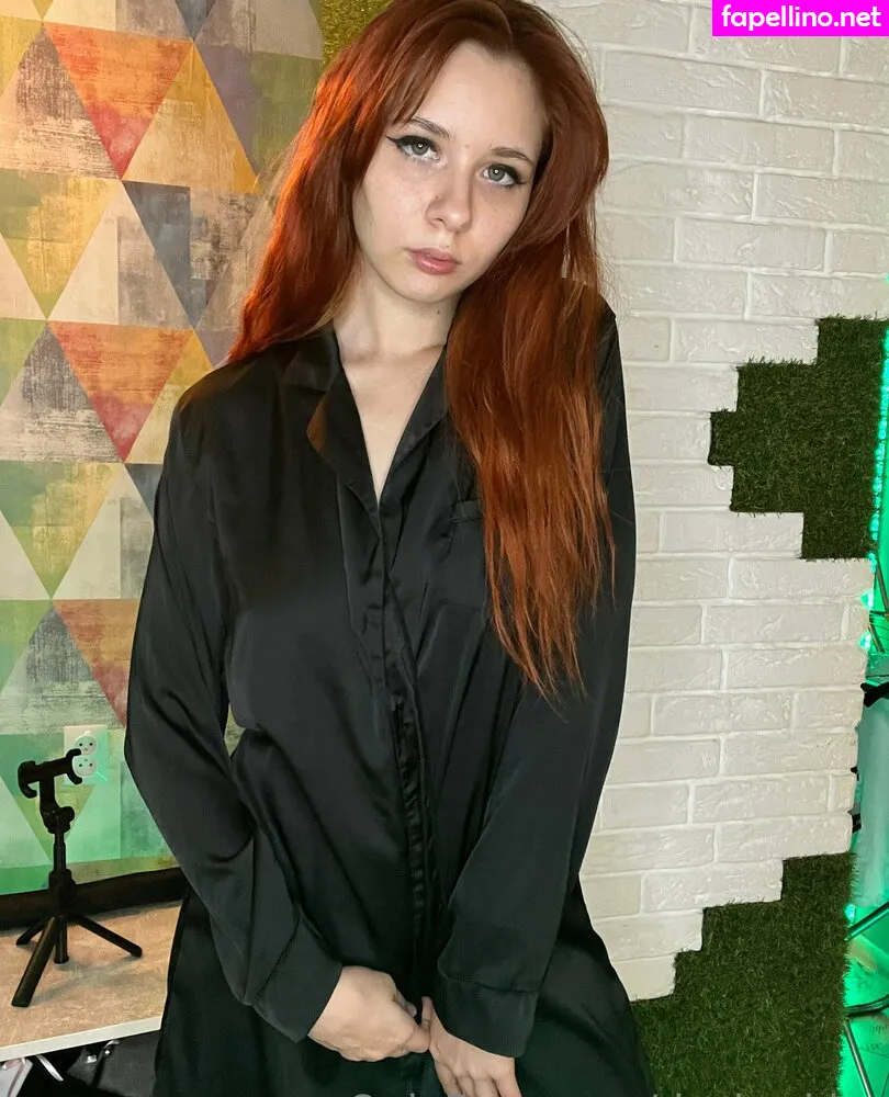 Dasha, dasharkiss, dasharkiss_free, dasharkiss_real Nude Leaked OnlyFans Photo #ywdYNKN3ej